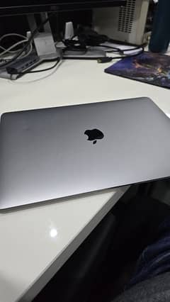 Macbook Air 2020 corei3 | lightweight and Good for Day to day usage