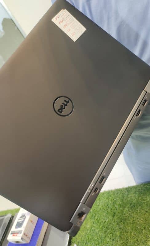 Dell laptop for sale 8GB Ram /256 GB ssd Generation 5 core i5 3