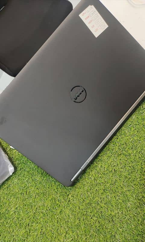 Dell laptop for sale 8GB Ram /256 GB ssd Generation 5 core i5 5