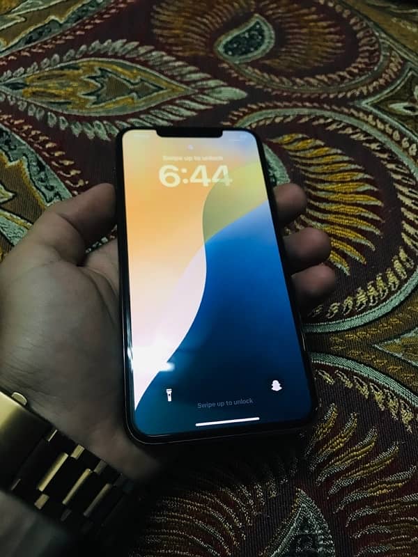 iPhone 11 Pro Max NonPta 256 Gb Golden colour 0