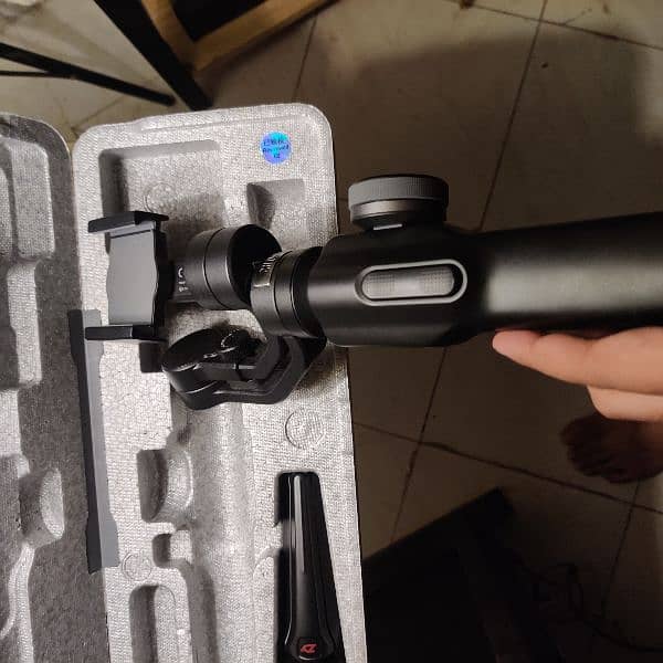 ZHIYUN SMOOTH 4 4