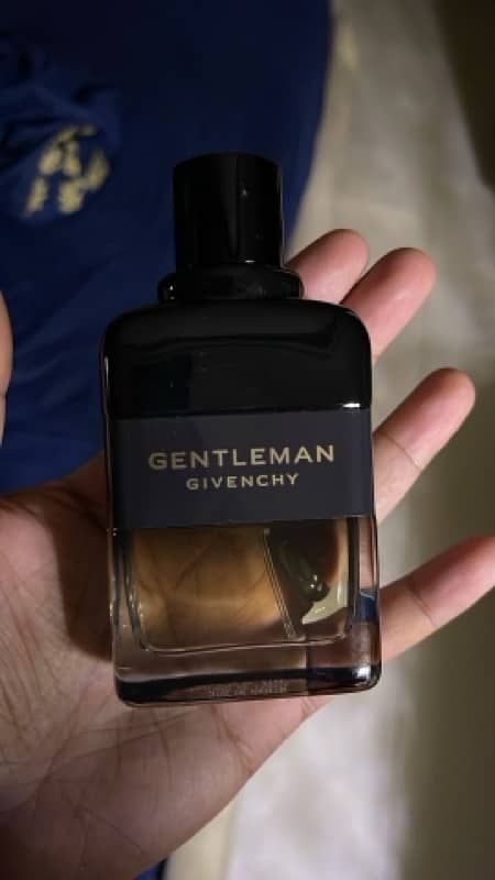 Givenchy Gentlemen Eu De Perfume 100Ml Bottle 0