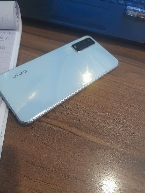 Vivo Y15 in Excellent Condition for Sale 8