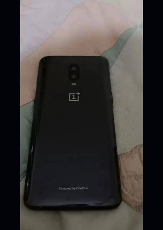 one Plus 6T 8Gb 128GB 1