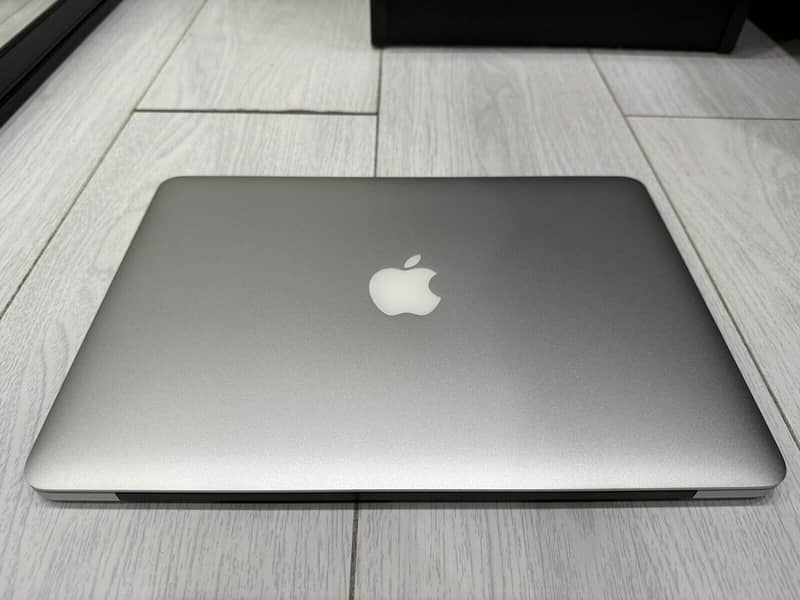 Apple MacBook Pro 2015~Core i7/16GB/256 ~ New Condition Import Stock 5