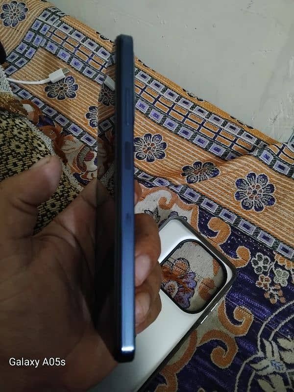 infinix hot40i 3