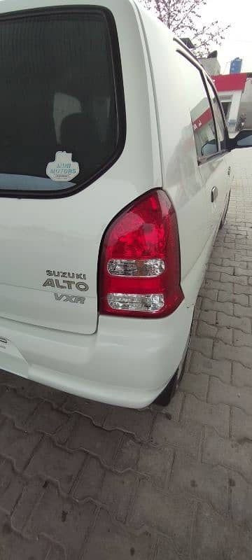 Suzuki Alto 2012 4