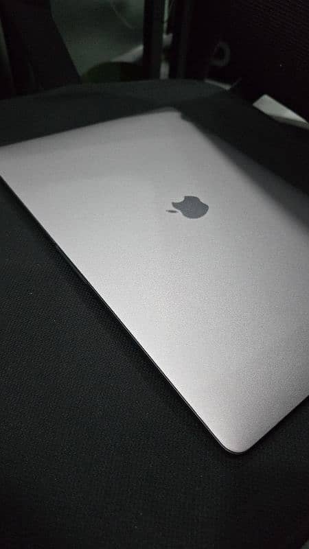 Macbook Pro 2017 corei7 0