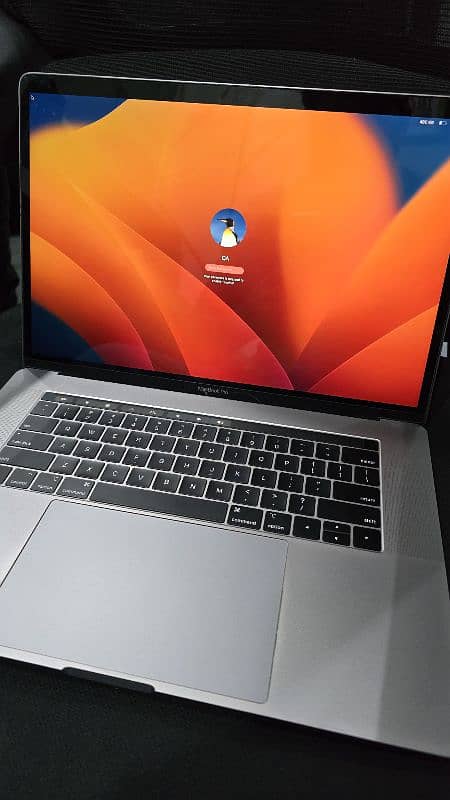 Macbook Pro 2017 corei7 3