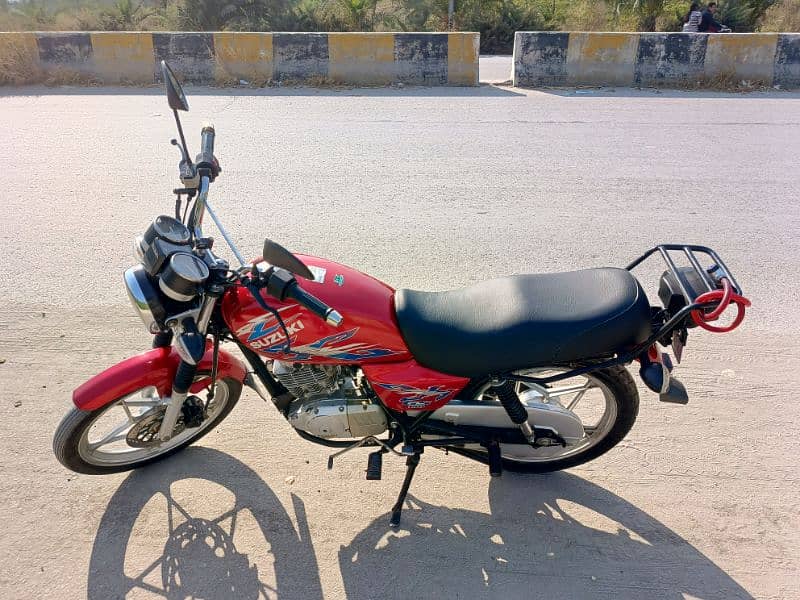 suzuki gs 150 se 2021 model 6