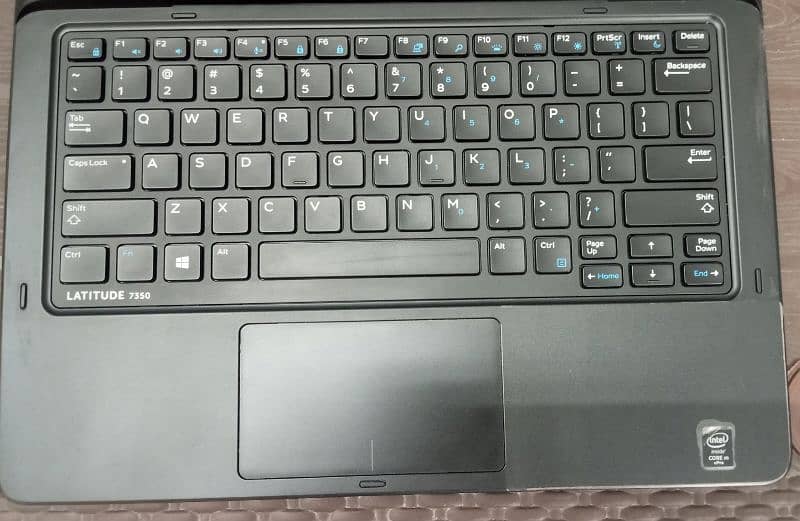 Dell Latitude 7350 2-in-1 Intel Core M 5Y70 1