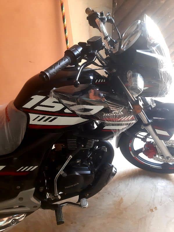 Honda Cb 150f New Condition  urgent sel 3