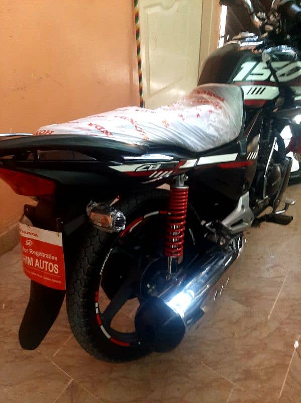 Honda Cb 150f New Condition  urgent sel 9