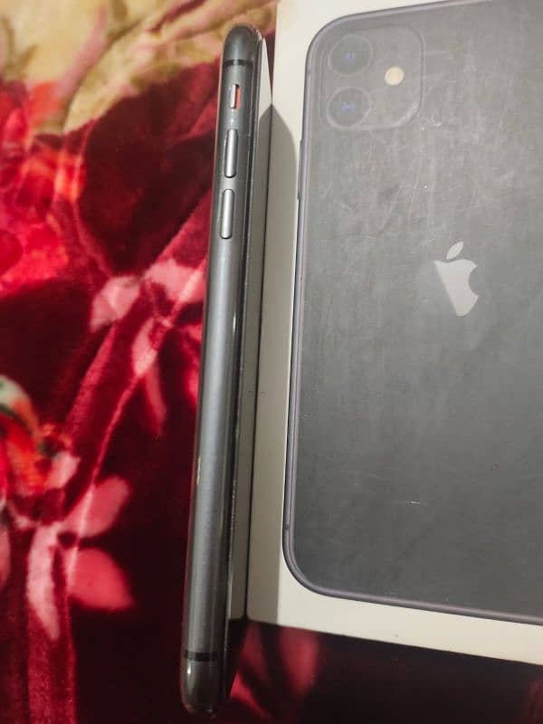 iPhone 11 Lla 64Gb 4