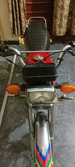 "Honda CG 125 in very very Excellent Condition - Ready to Ride!"