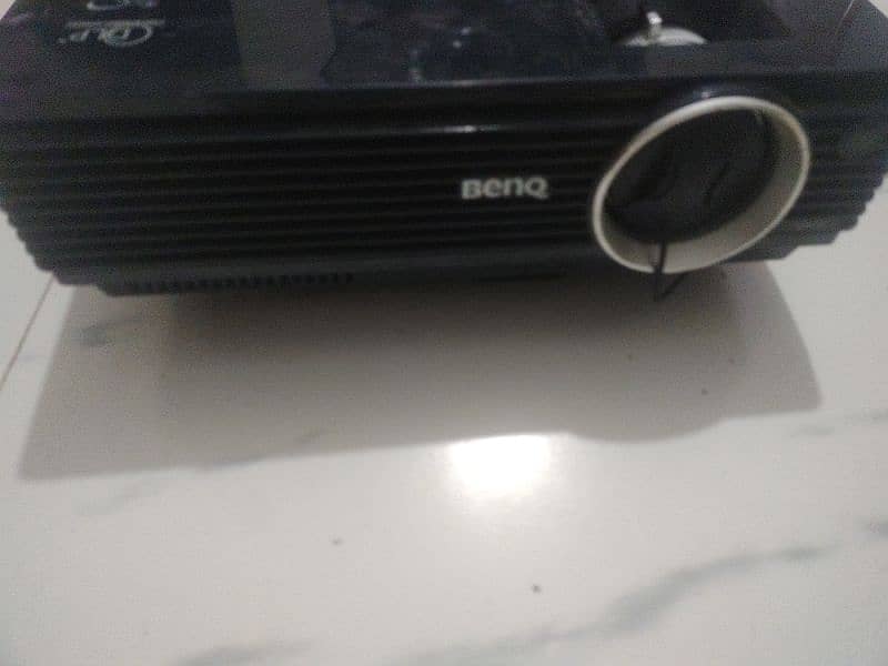 BenQ projector 1