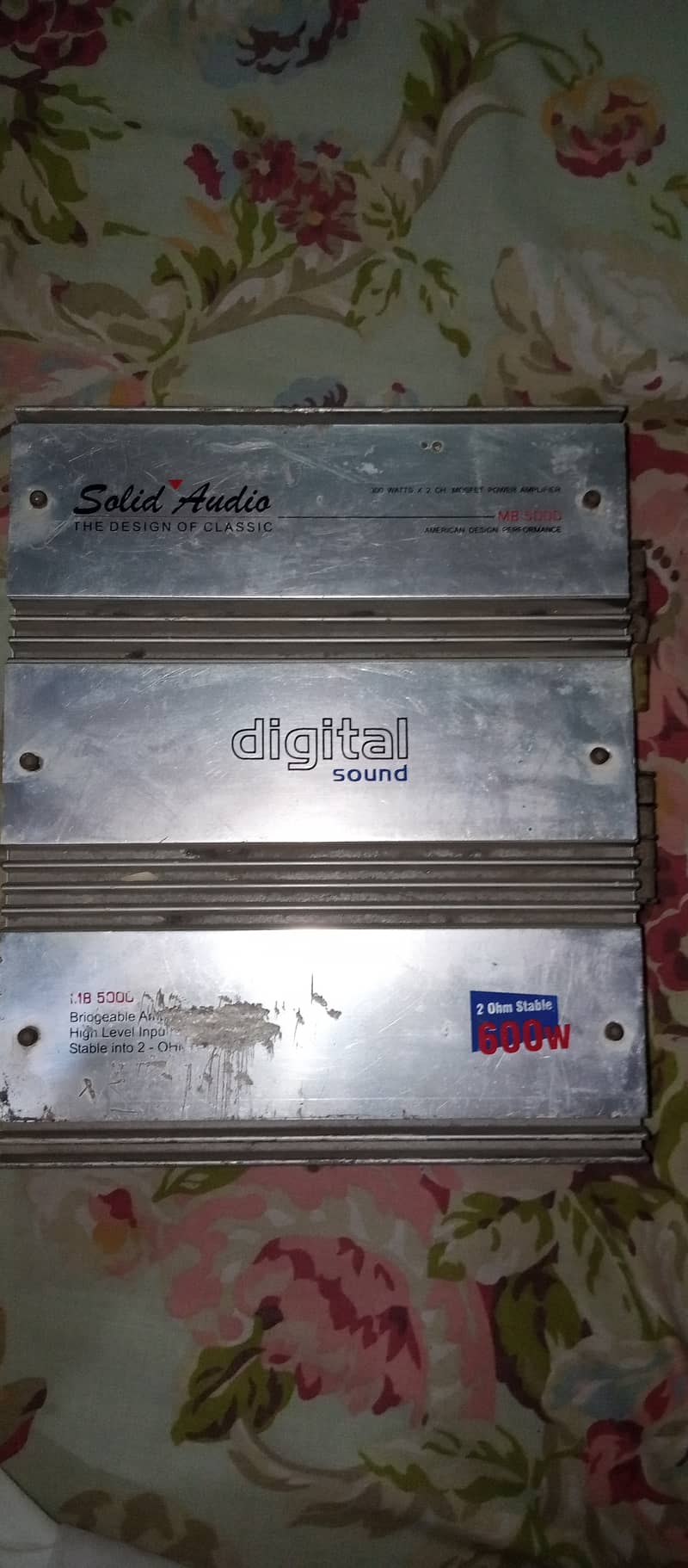 car amplifier 0