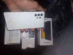 Samsung Galaxy A72 8GB 128GB with Box