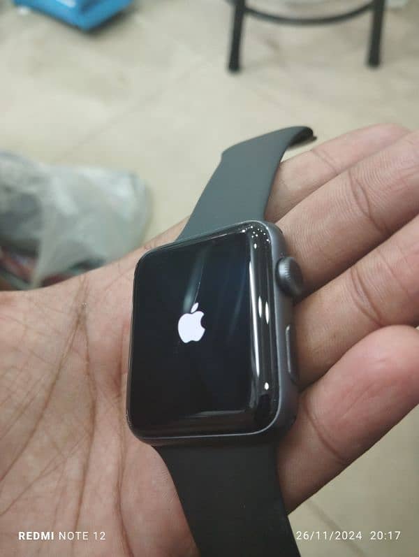 apple watch series 3 42mm 1