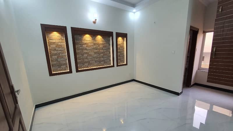 Upper Portion For Rent in G-13 (7 Marla) Brand new 13