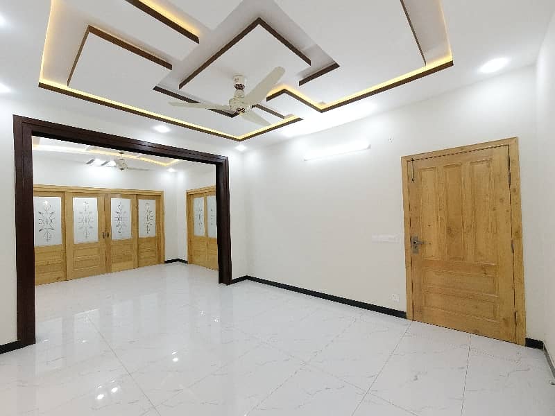 Ready To Buy A House In G-13/1 Islamabad 5