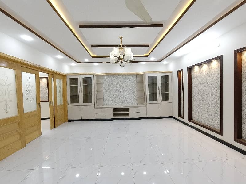 Ready To Buy A House In G-13/1 Islamabad 13