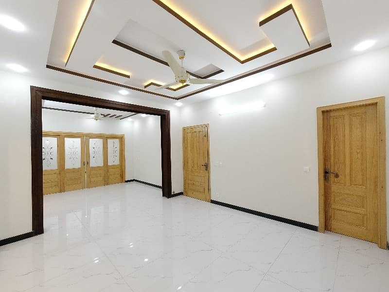 Ready To Buy A House In G-13/1 Islamabad 24