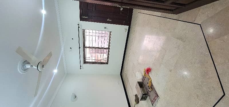 Upper Portion For Rent in G-13 (14 Marla) 5