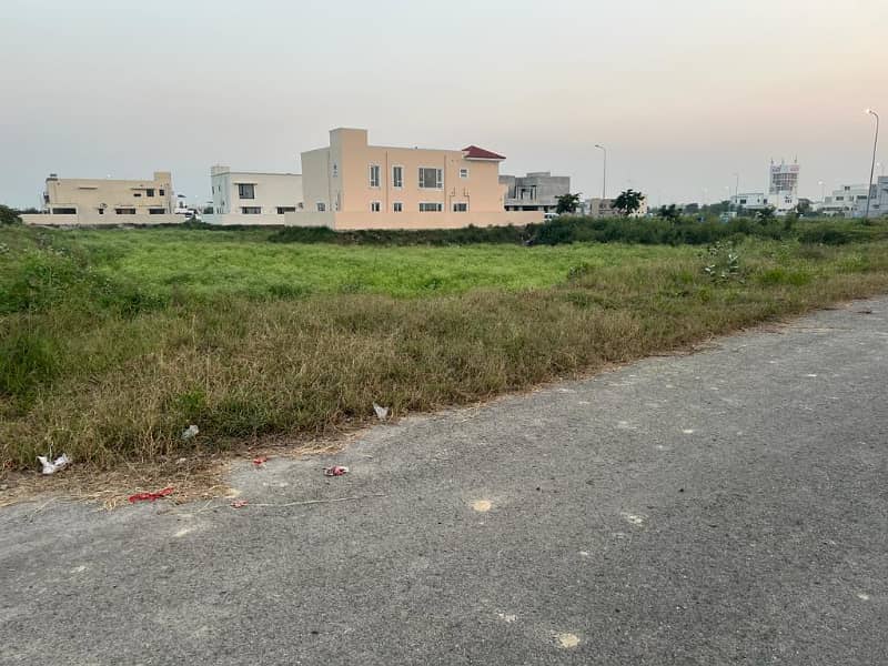 01 Kanal All Paid Residential Plot For Sale Block-C Phase 8 DHA Lahore. 4