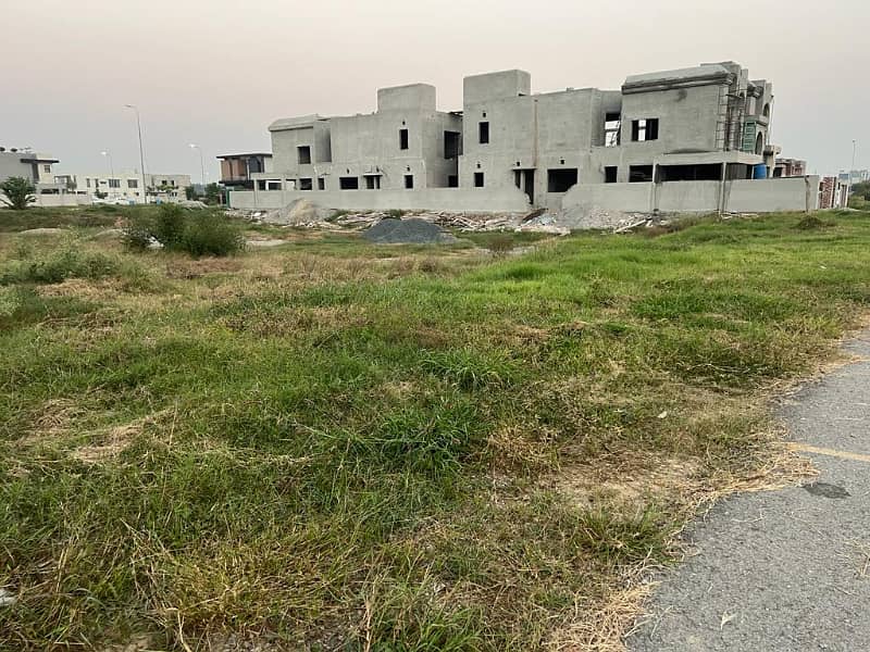 01 Kanal All Paid Residential Plot For Sale Block-C Phase 8 DHA Lahore. 5