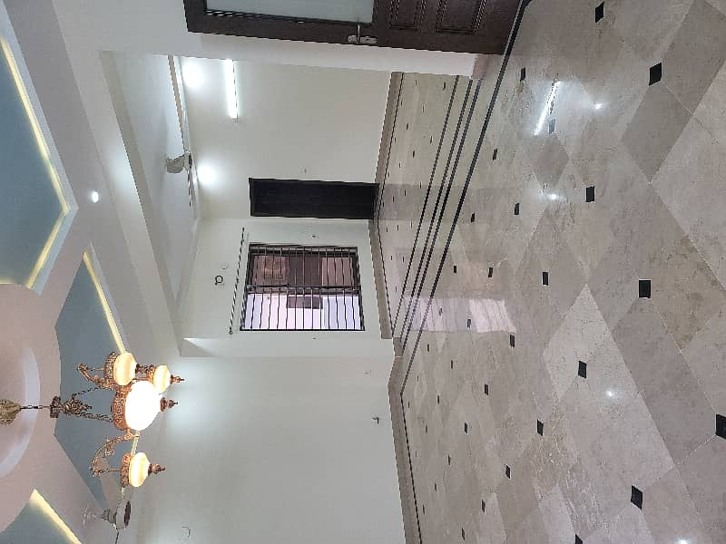 Upper Portion For Rent in G-13 (50x90) 1