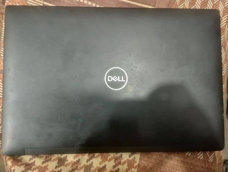 Dell Laptop Core i5 7th Gen 4