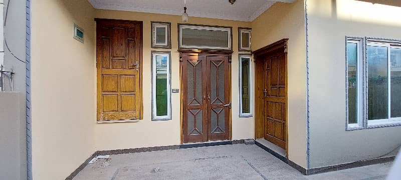 Ground Floor For Rent In G-13 (7 Marla) 6