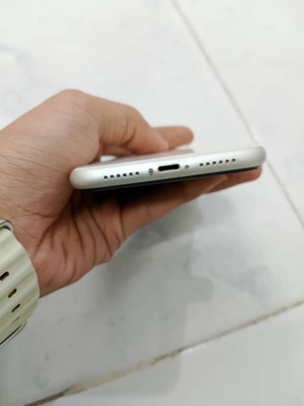 iPhone 11 non pta 3