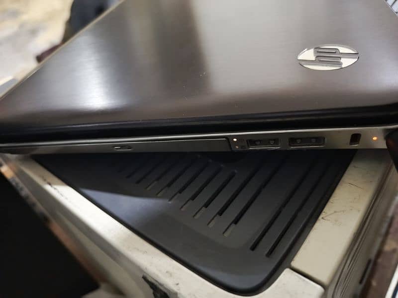 HP Pavilion DV6 5