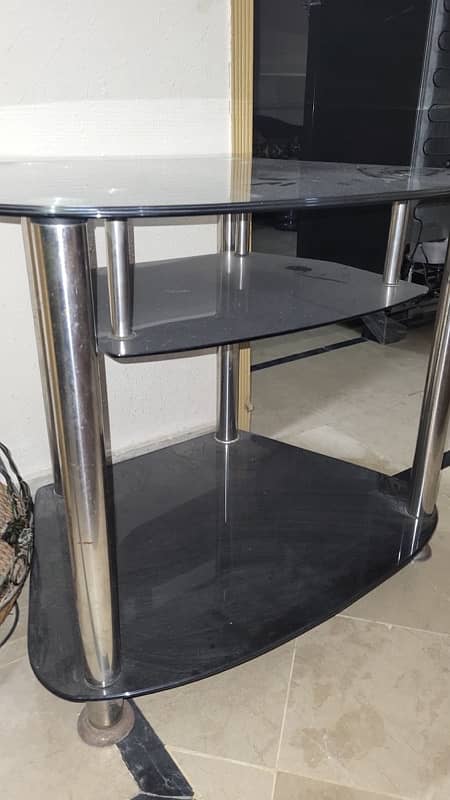 tv table glass black with thick steel pipes 2