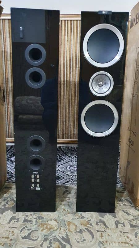 kef R900 audiophile speakers 1