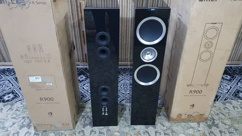 kef R900 audiophile speakers 3