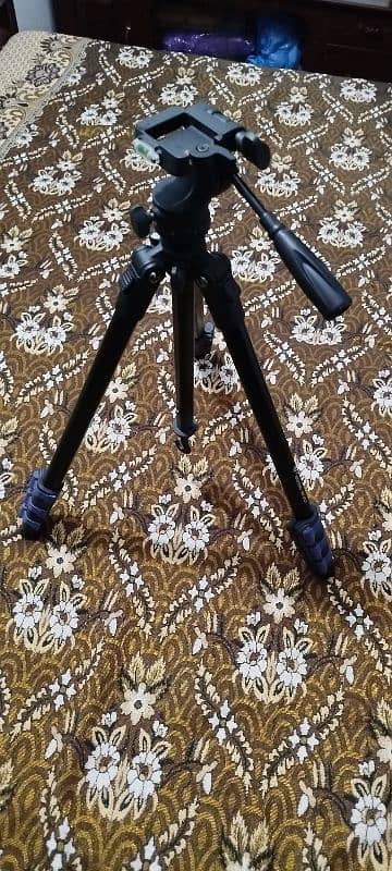 Weifing . WF532T DSLR camera stand 3