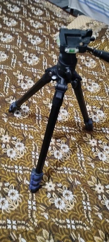 Weifing . WF532T DSLR camera stand 5