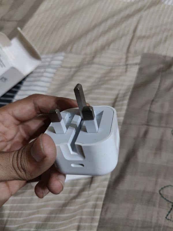 iphone original charger with original cable 1