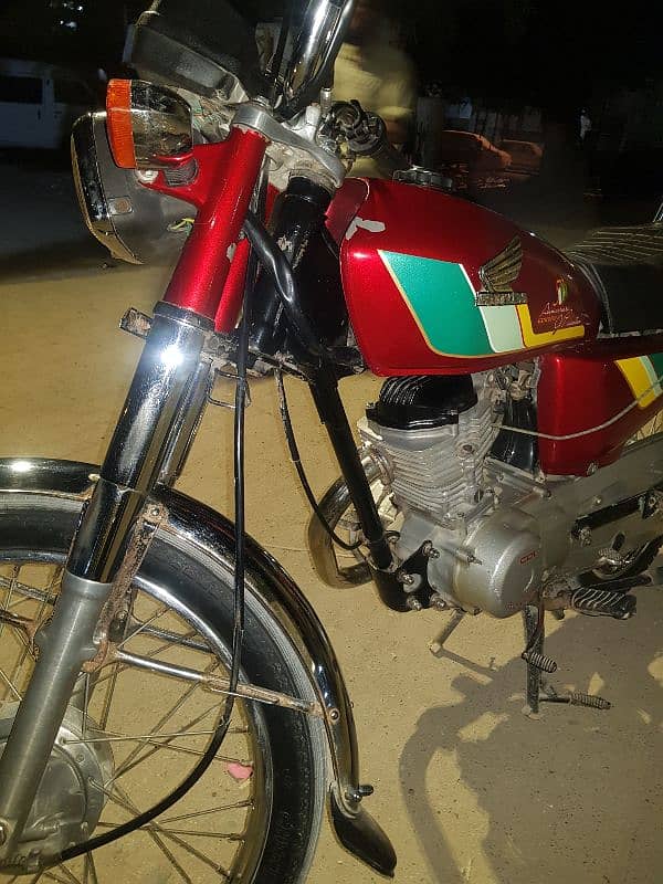 Honda CG125 2000 model 2