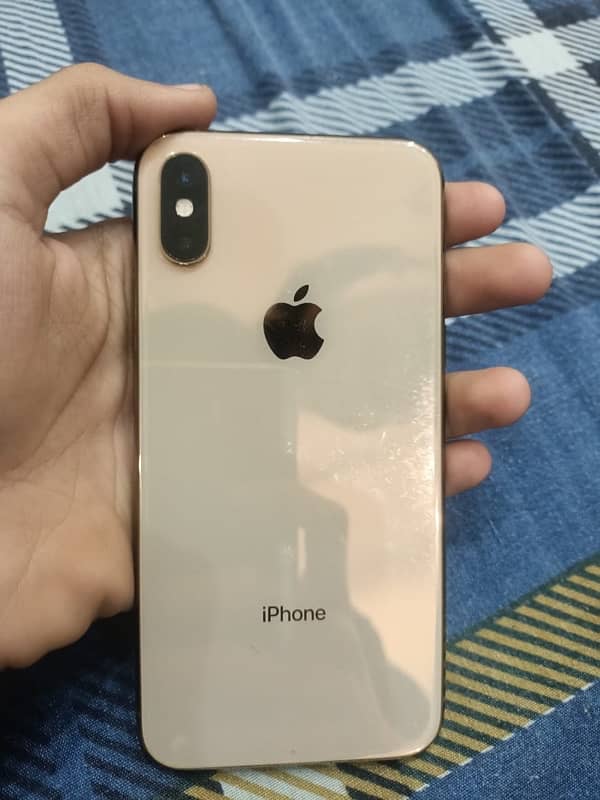 iphone xs 4