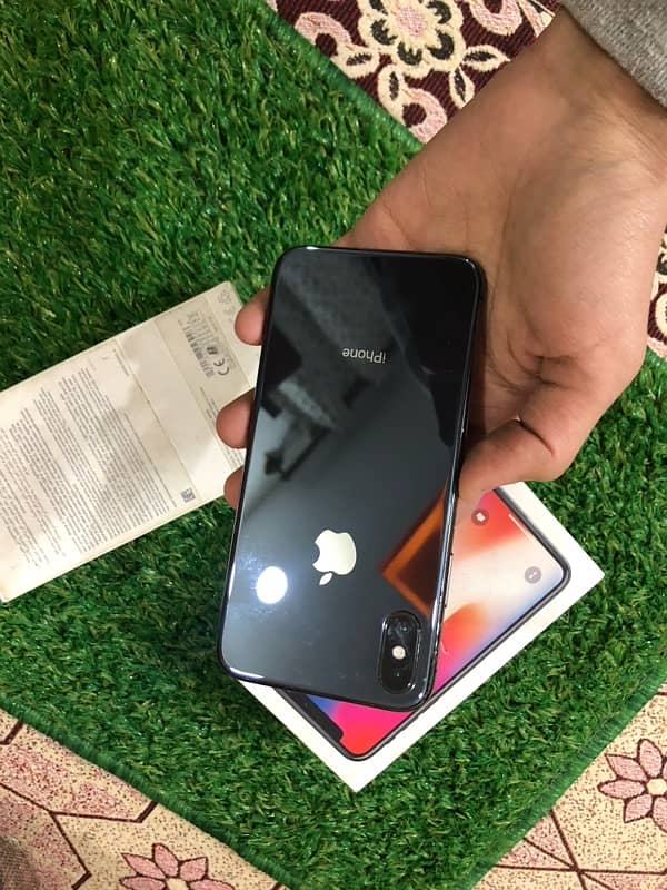 Iphone X 64 gb box 10