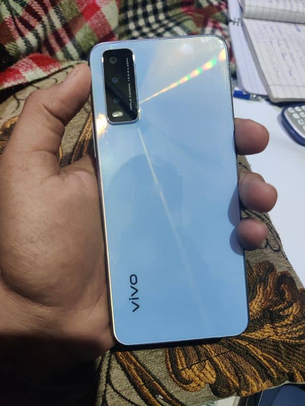 vivo y20 1