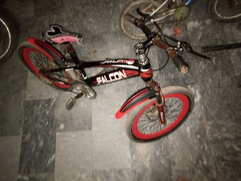 Falcon bicycle available for Sale 2