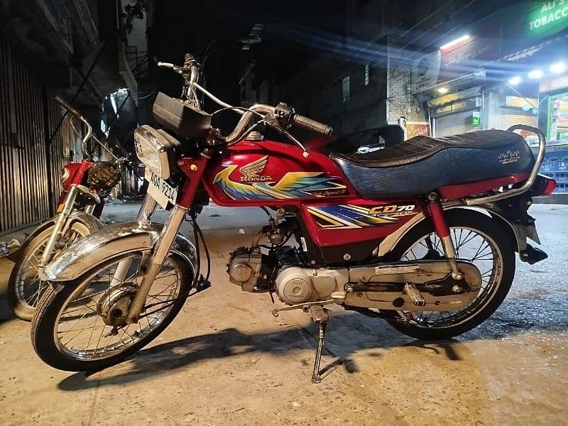 Honda CD 70 2021 9