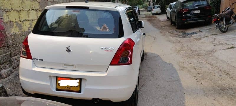 Suzuki Swift 2015 1