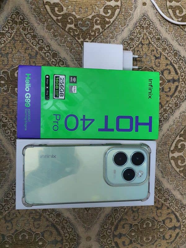 infinix hot 40 pro  with box 2