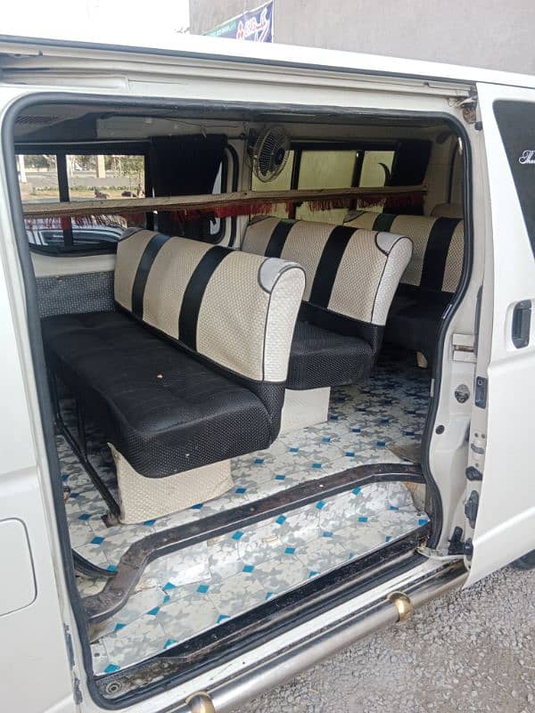 Toyota Hiace 2013 Diesel, Manual Transmission For Sale Urgent. 6